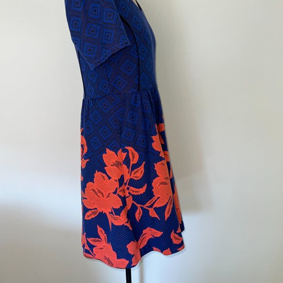 Anthropologie HD in Paris Dress in Coral and Blue - Size MP - Picture 10 of 15